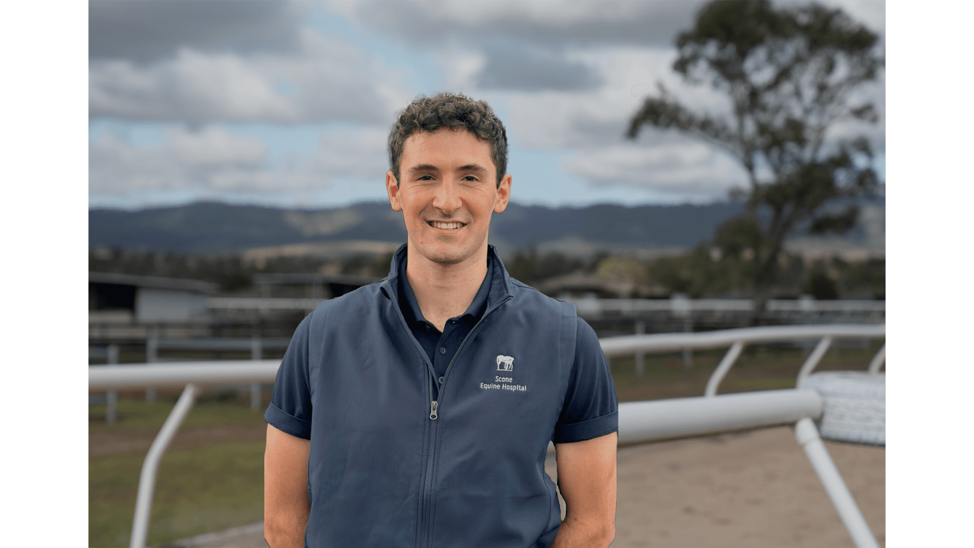 Dr Archie Macpherson BVM&S, MRCVS